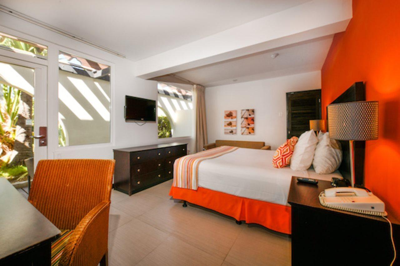 Talk Of The Town Beach Hotel & Beach Club By Gh Hoteles Ораньестад Экстерьер фото